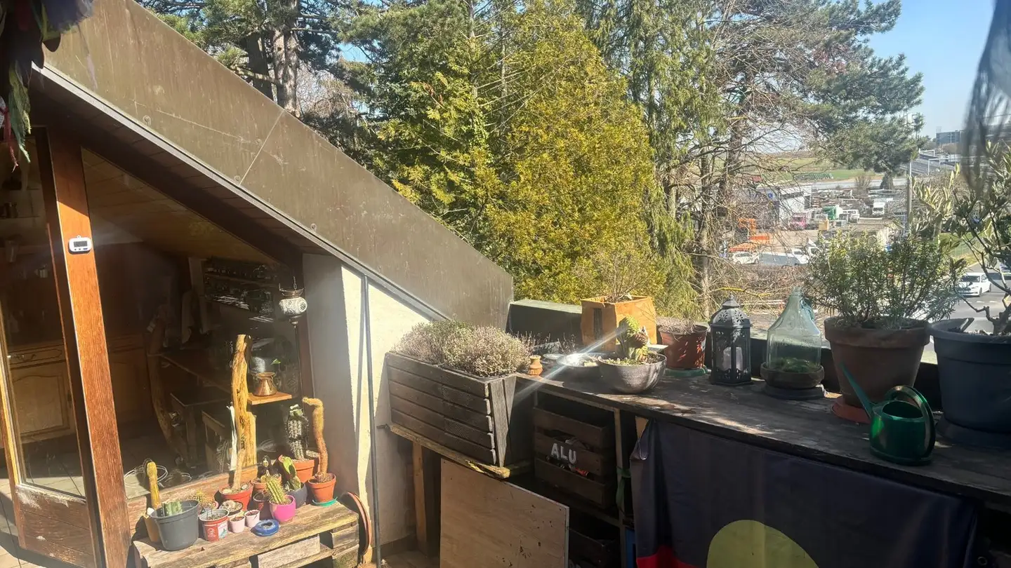 Chambre à louer - 2072 St-Blaise - Photo 4