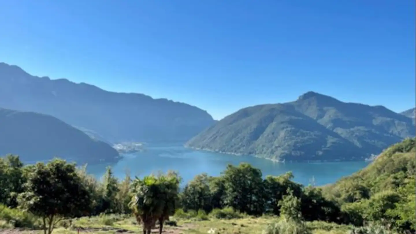 Apartment for sale - 6914 Carona