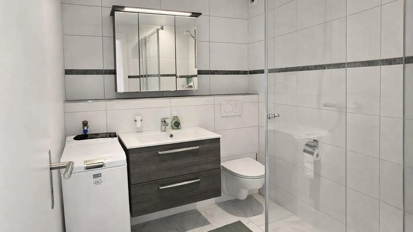 Wohnung mieten - 8854 Galgenen - Foto 2