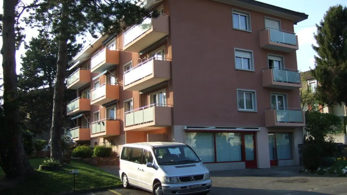 Shop for rent - Boulevard De Charmontey 1, 1800 Vevey