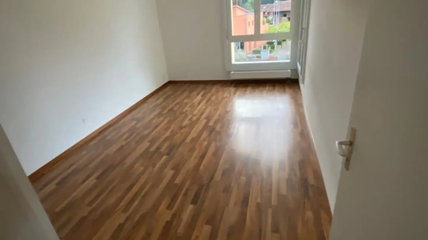 Dachgeschosswohnung mieten - Favriweg 2, 3604 Thun - Foto 2