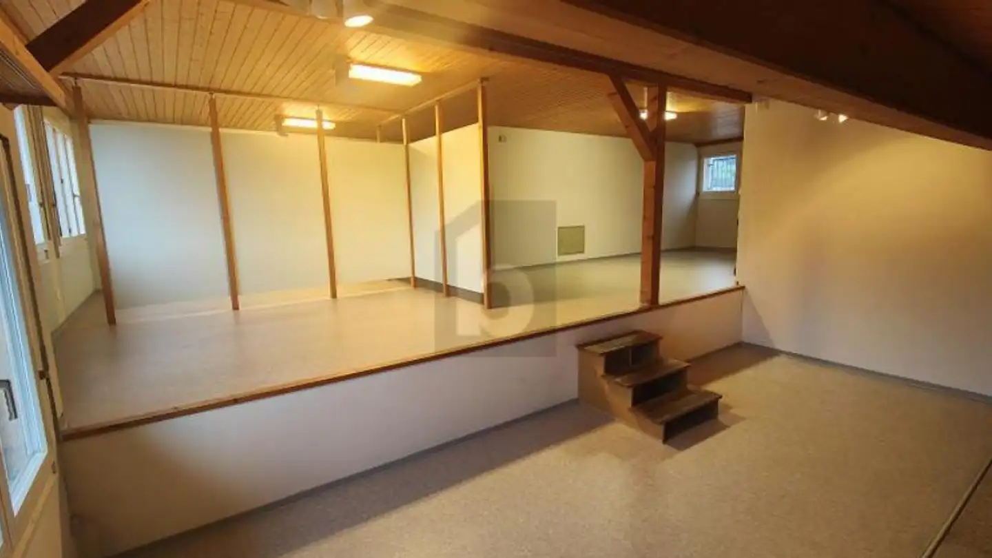 Bureau à louer - 9450 Lüchingen