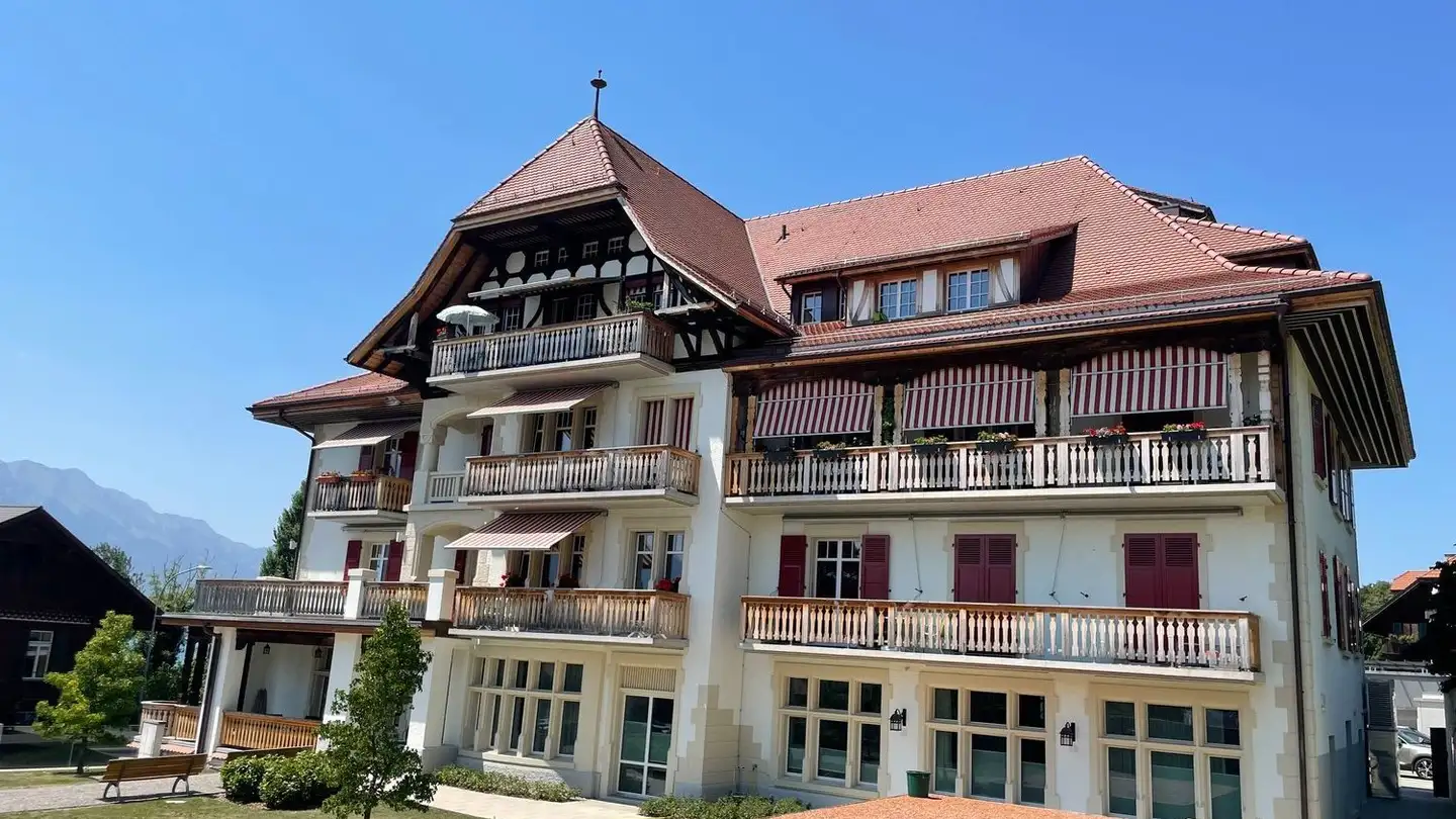 Wohnung mieten - Staatsstrasse 16, 3652 Hilterfingen - Foto 2