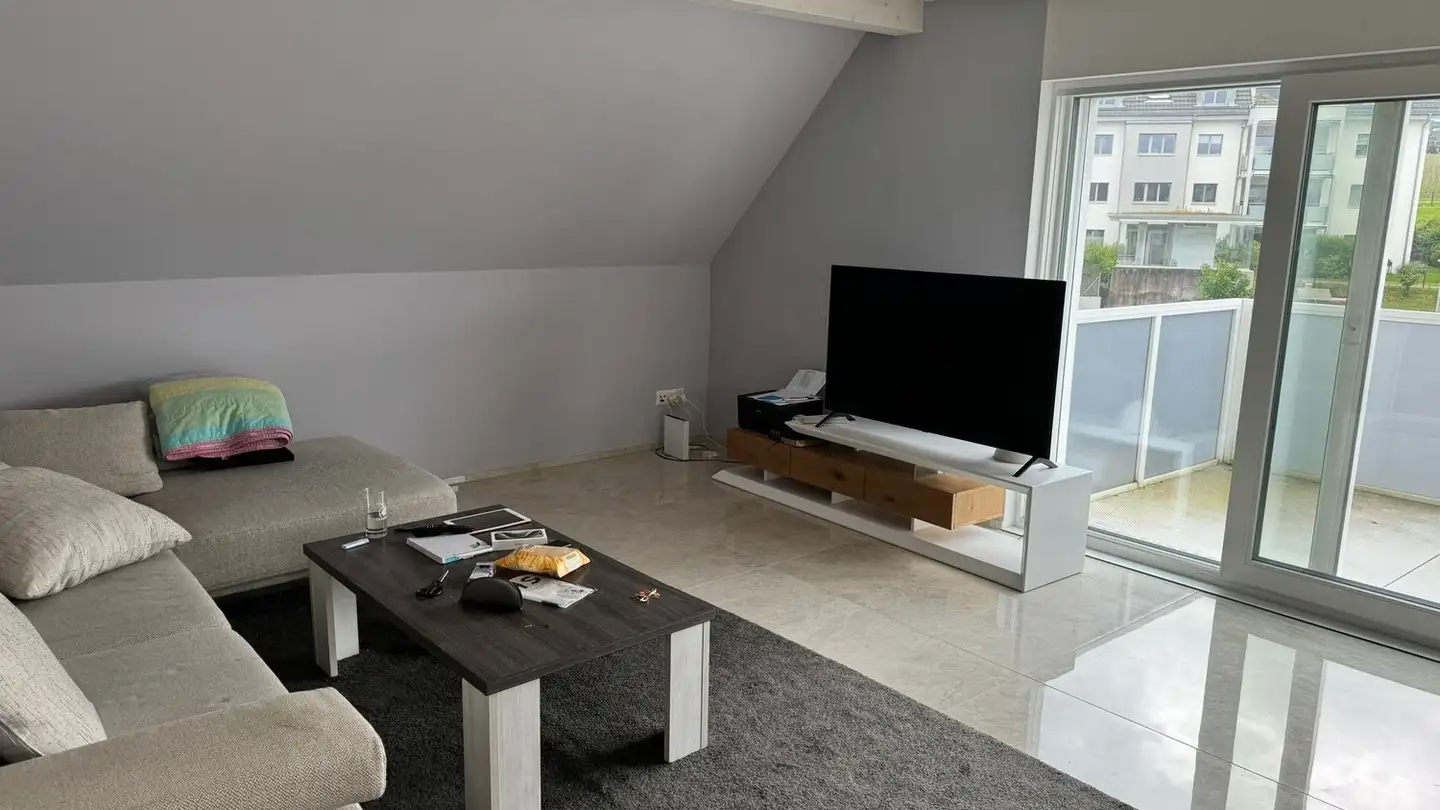 Wohnung mieten - 8162 Steinmaur