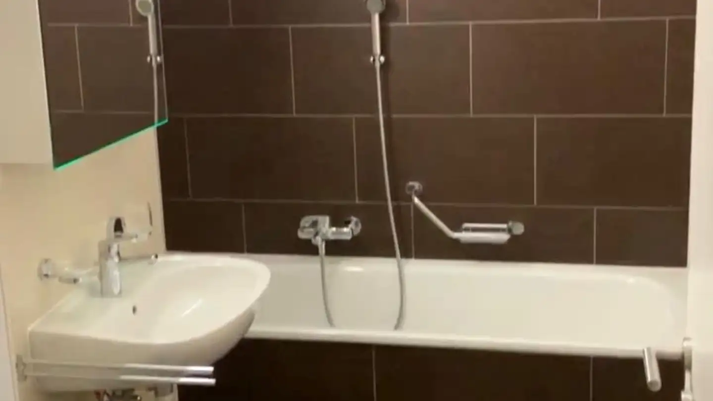 Apartment for rent - Grand-Rue 61, 1630 Bulle - Photo 4