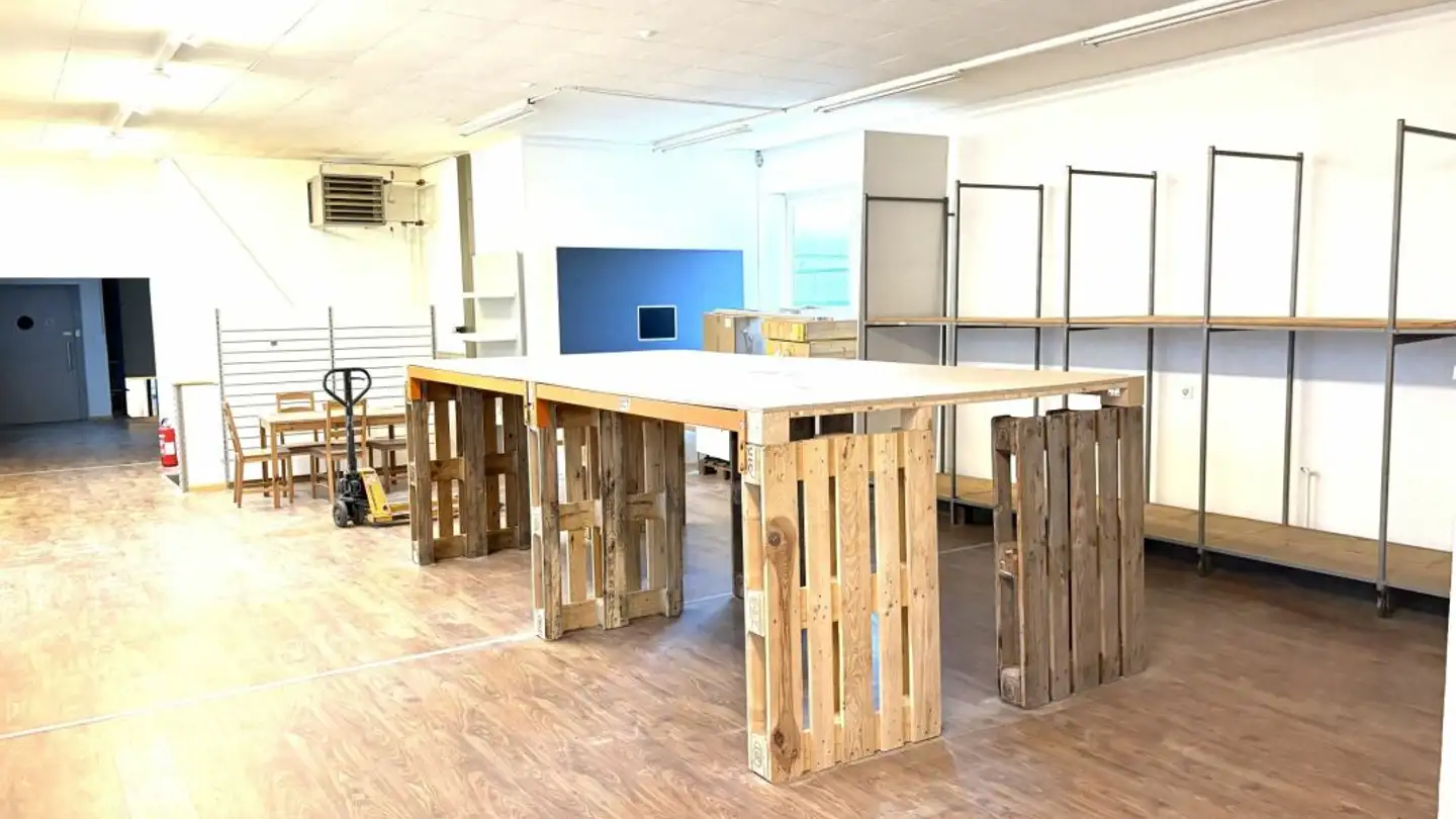 Commercial à vendre - 4127 Birsfelden