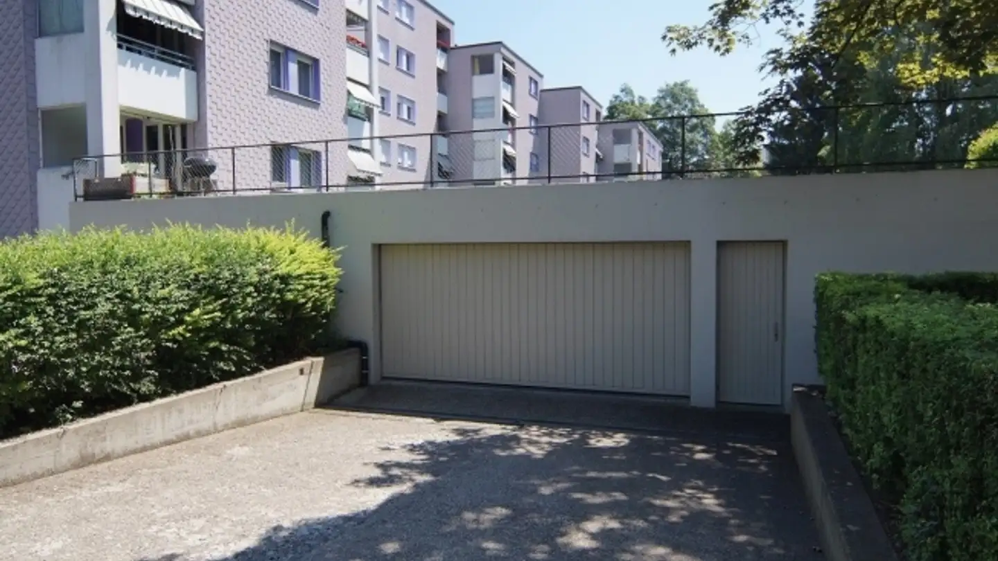 Place de parking extérieure à louer - Wannenfeldstrasse, 8500 Frauenfeld