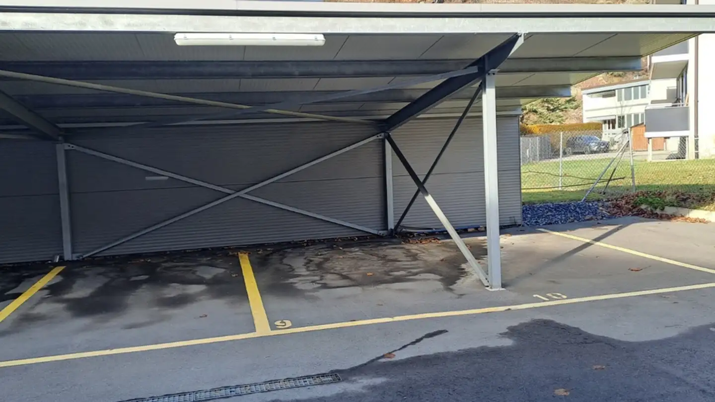 Covered parking space for rent - Avenue De La Fusion 130, 1920 Martigny