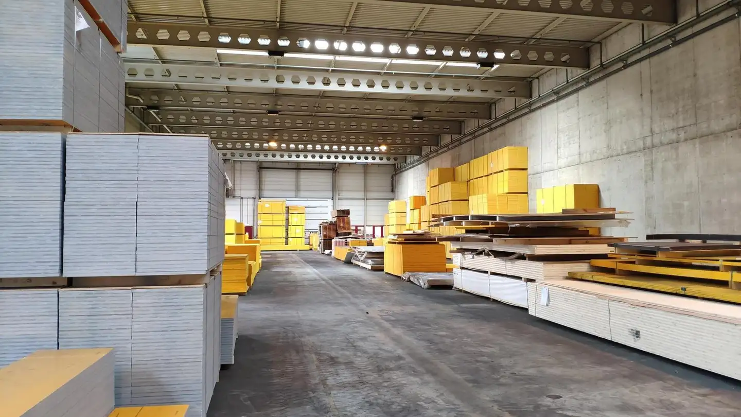 Gewerbe mieten - Stationsstrasse 25, 8155 Niederhasli - Foto 3