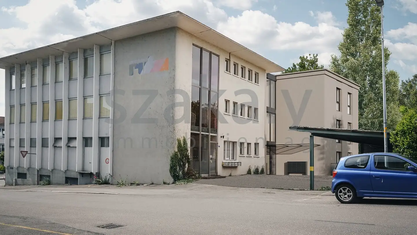 Edificio residenziale in vendita - Parkstrasse 1, 2575 Täuffelen - Photo 2