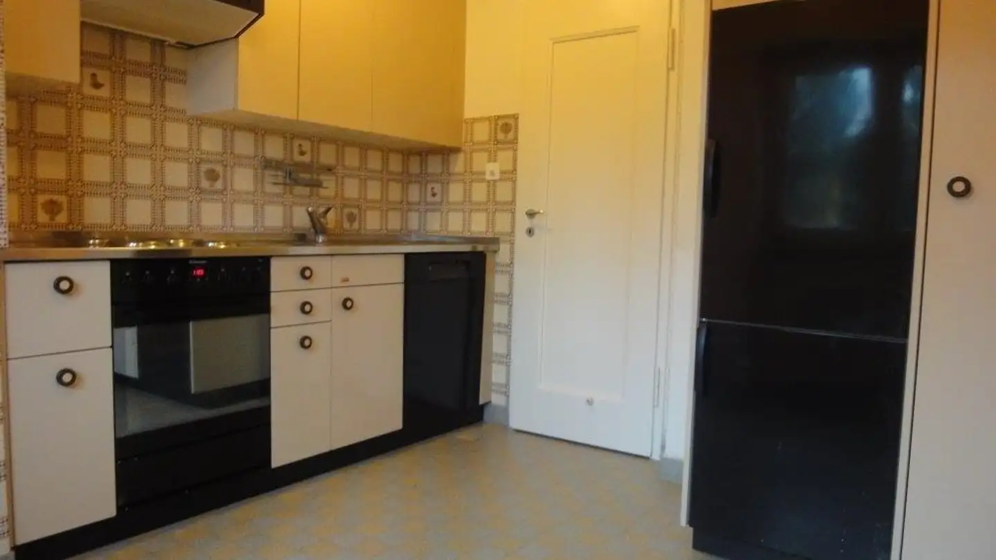 Apartment for rent - Im Steinenmüller 3, 4142 Münchenstein - Photo 2
