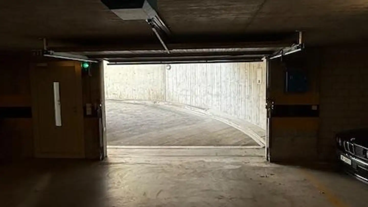 Underground parking space for rent - Gotthardstrasse 74, 6460 Altdorf UR - Photo 3