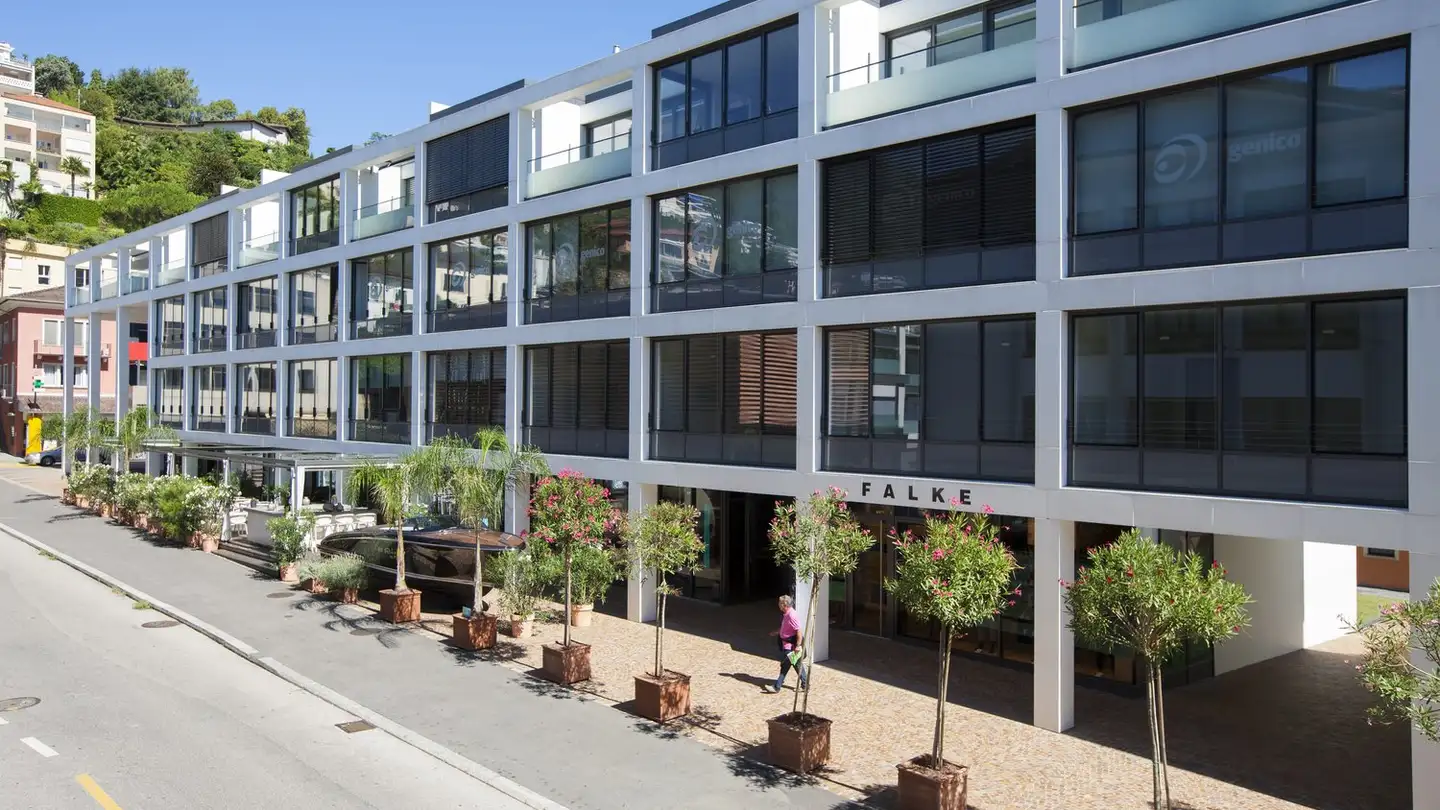 Spazio ufficio in affitto - Viale Bartolomeo Papio 3, 6612 Ascona - Photo 4