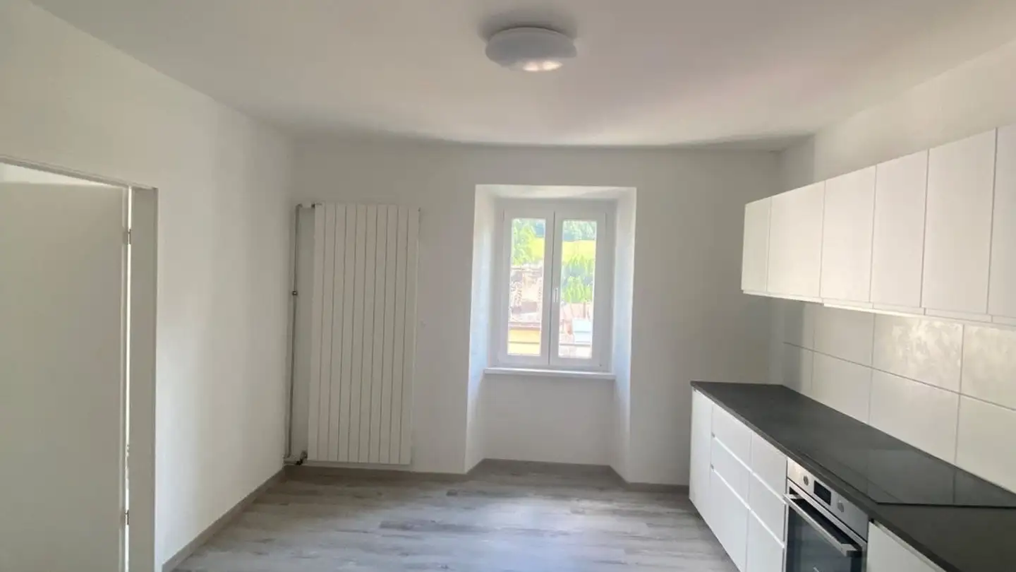 Apartment for rent - Via San Gottardo, 6780 Airolo - Photo 2