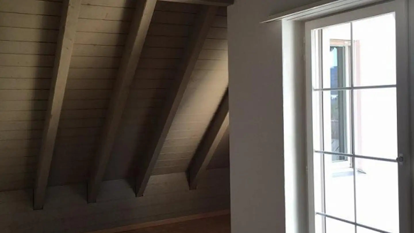 Attique à louer - Poststrasse 1, 8955 Oetwil an der Limmat - Photo 4