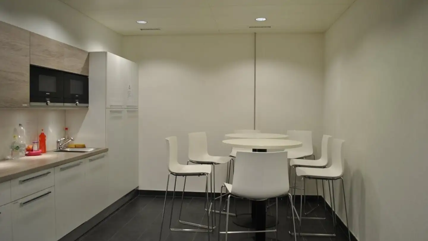 Spazio ufficio in affitto - Avenue Des Sciences 11, 1400 Yverdon-les-Bains - Photo 2