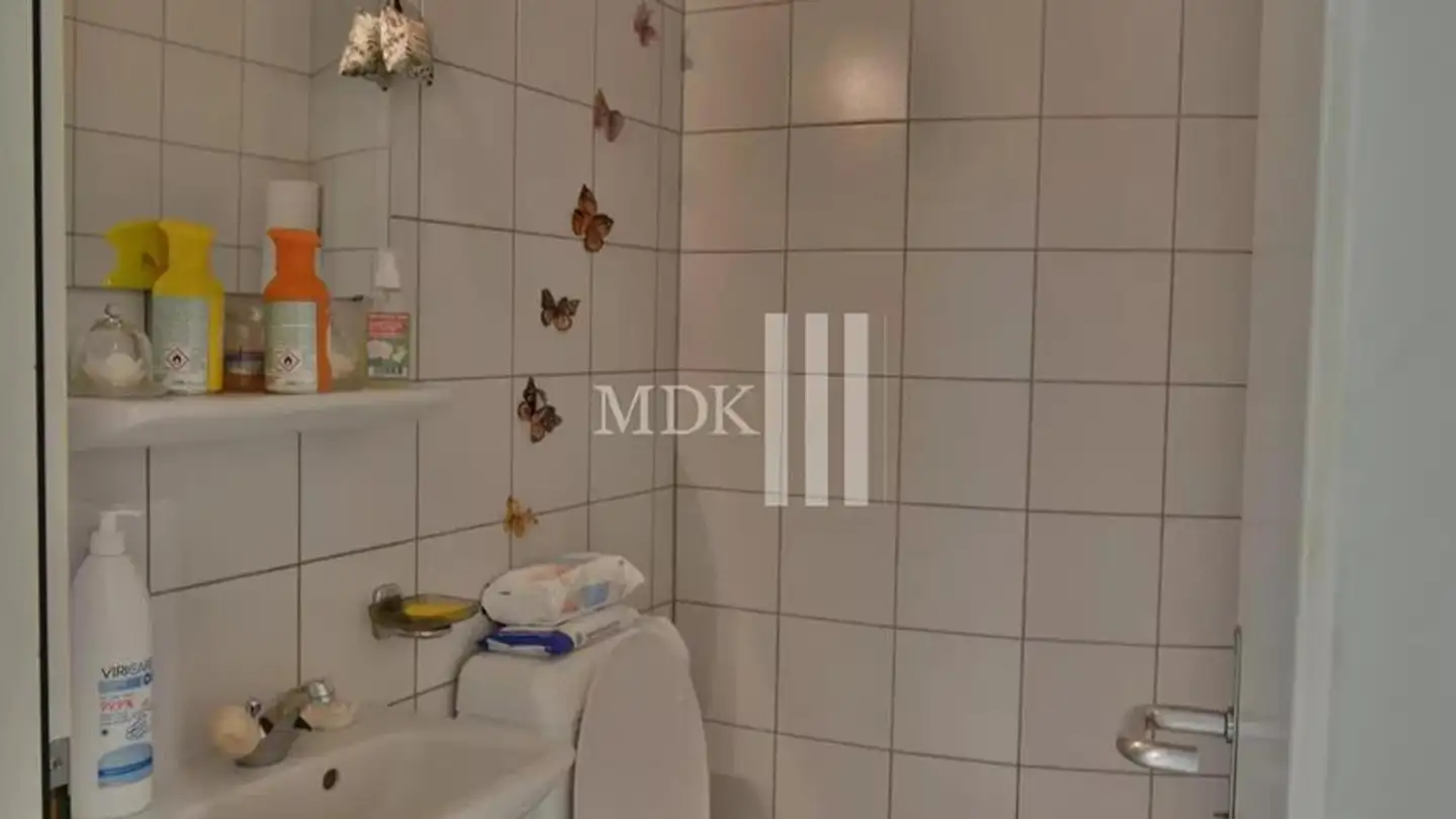 Mischgenutztes Gebäude mieten - Rue De Venise 3b, 1870 Monthey