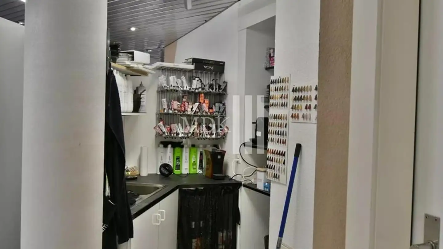 Mischgenutztes Gebäude mieten - Rue De Venise 3b, 1870 Monthey - Foto 3