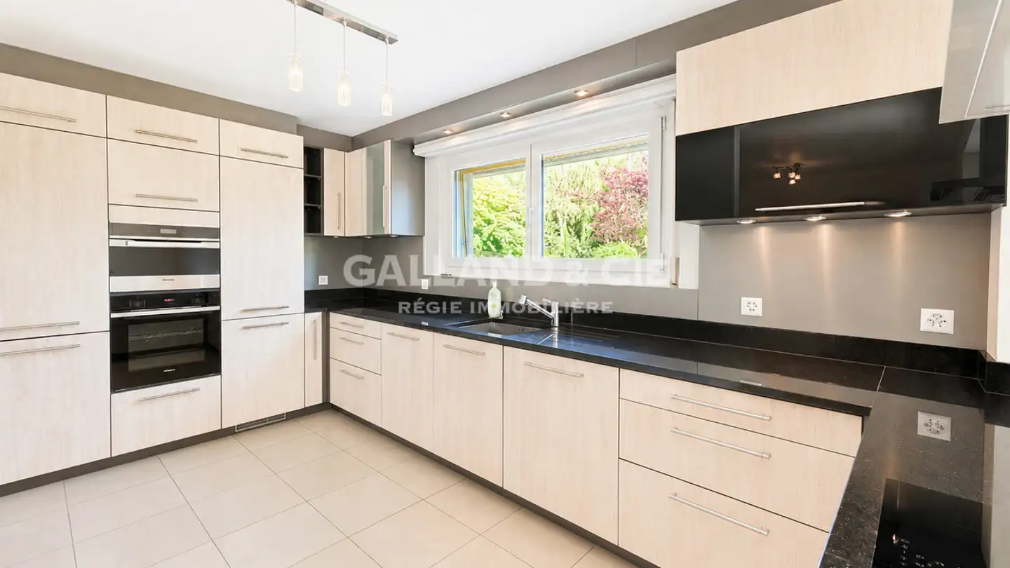 Single house for rent - Chemin De La Viane 10, 1052 Le Mont-sur-Lausanne - Photo 3