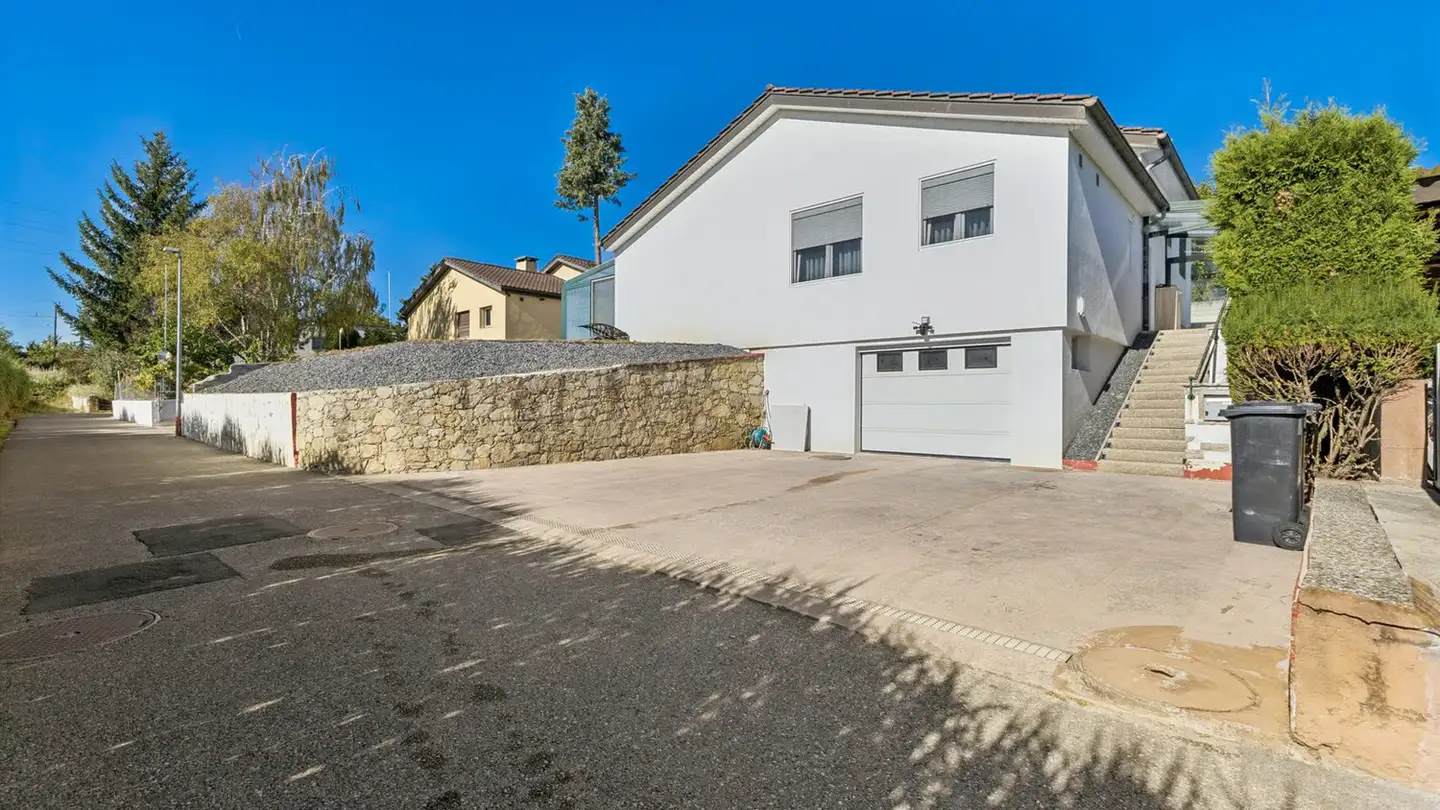 Villa in vendita - 2074 Marin-Epagnier