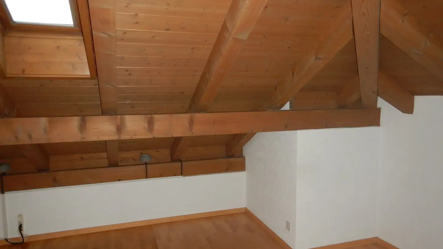 Attic flat for rent - Steindlerstrasse 9, 3800 Unterseen