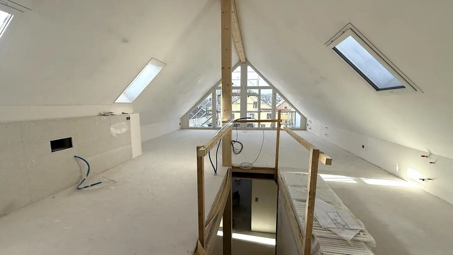 Attique à louer - Hintergasse 15, 8353 Elgg