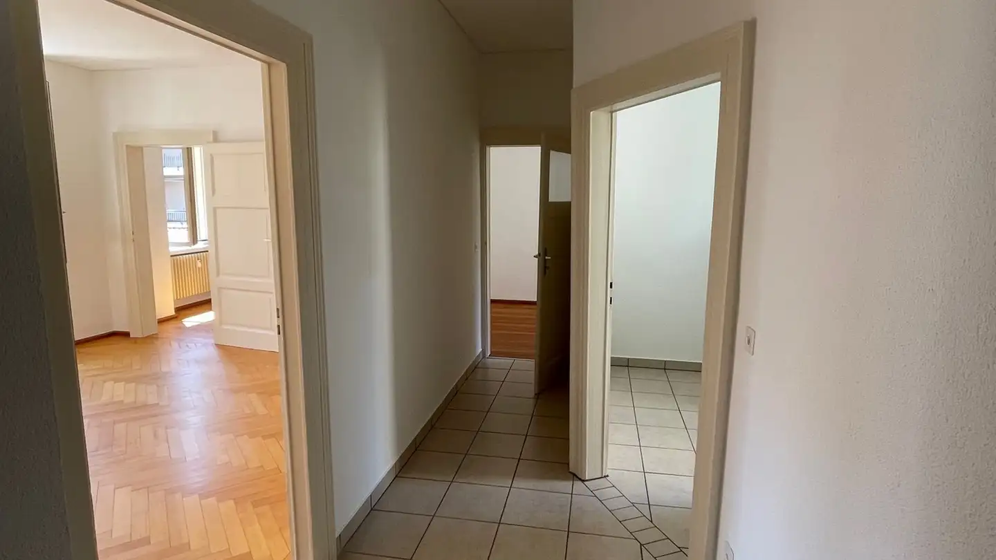 Appartamento in affitto - Via Pietro Peri 9, 6900 Lugano - Photo 2