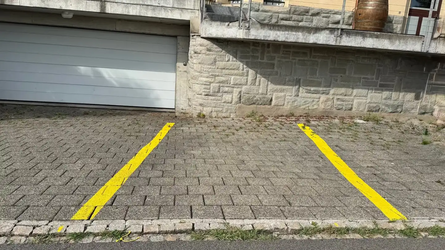 Parcheggio esterno in affitto - Eisenbahnstrasse 27, 8800 Thalwil