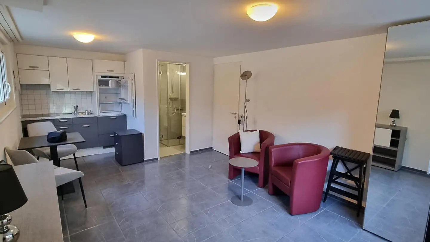 Appartamento in affitto - Via Quadras 7, 7013 Domat/Ems