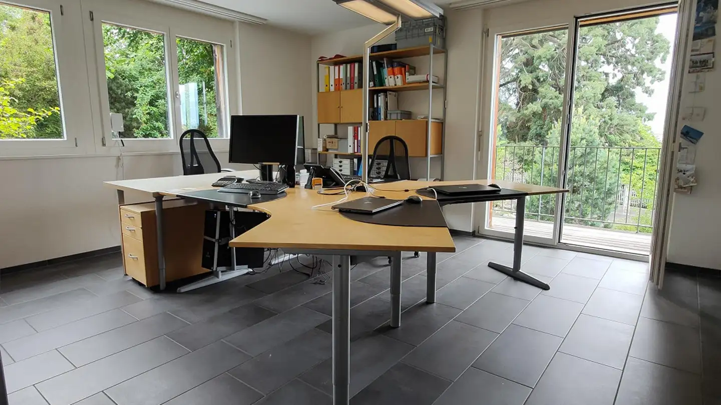 Mixed-use building for rent - Spittelweg 2, 3600 Thun