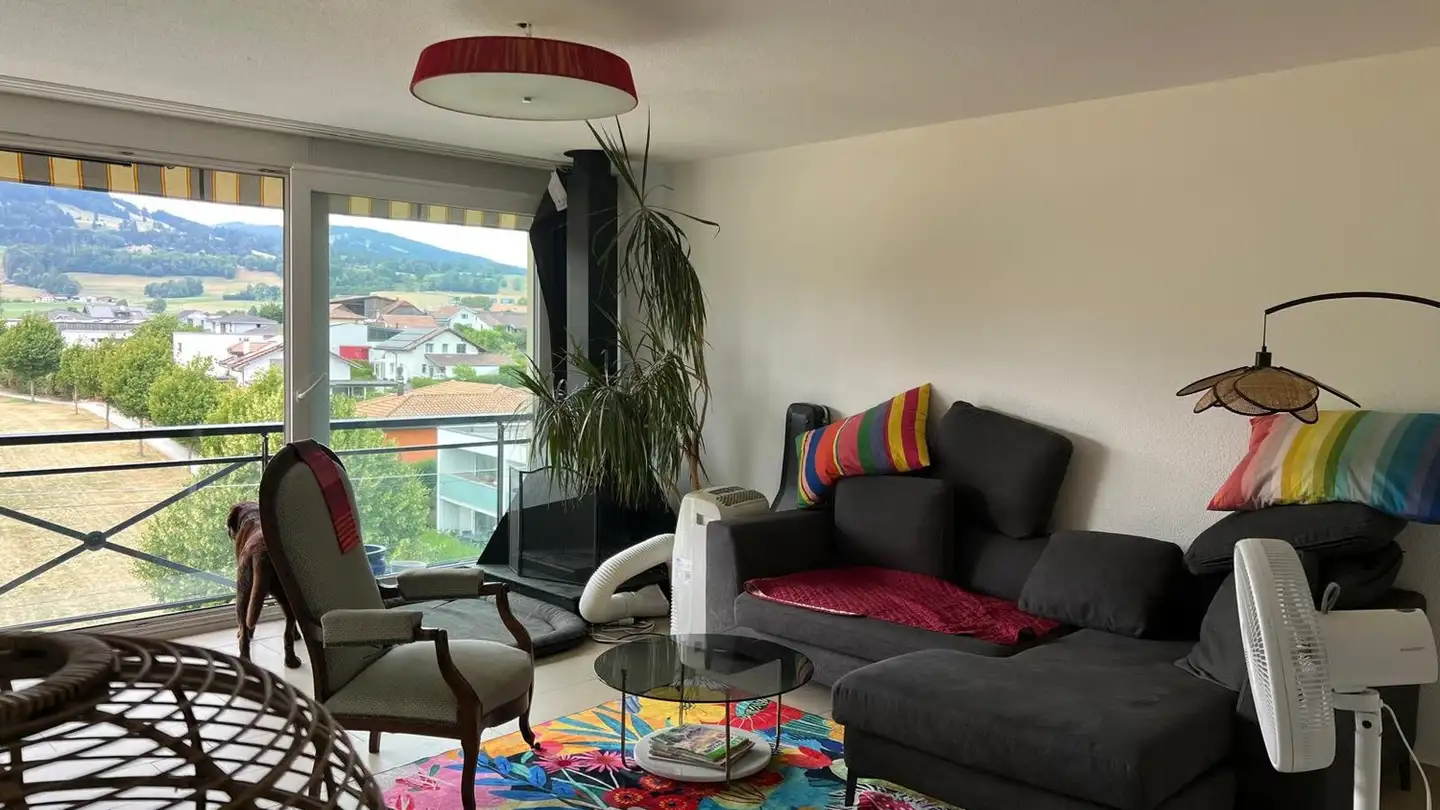 Apartment for rent - Chemin Des Groseilles 16, 1635 La Tour-de-Trême - Photo 4
