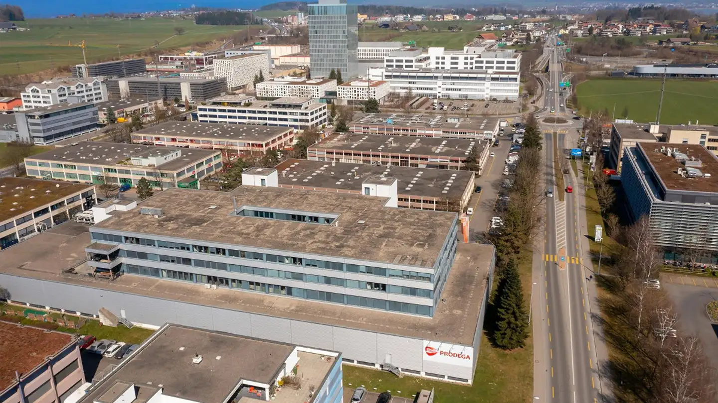 Office space for rent - Lettenstrasse 7, 6343 Rotkreuz