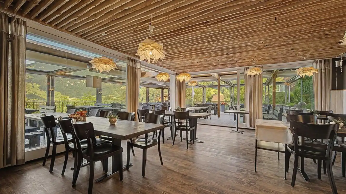 Mixed-use building for sale - 6074 Giswil - Photo 3