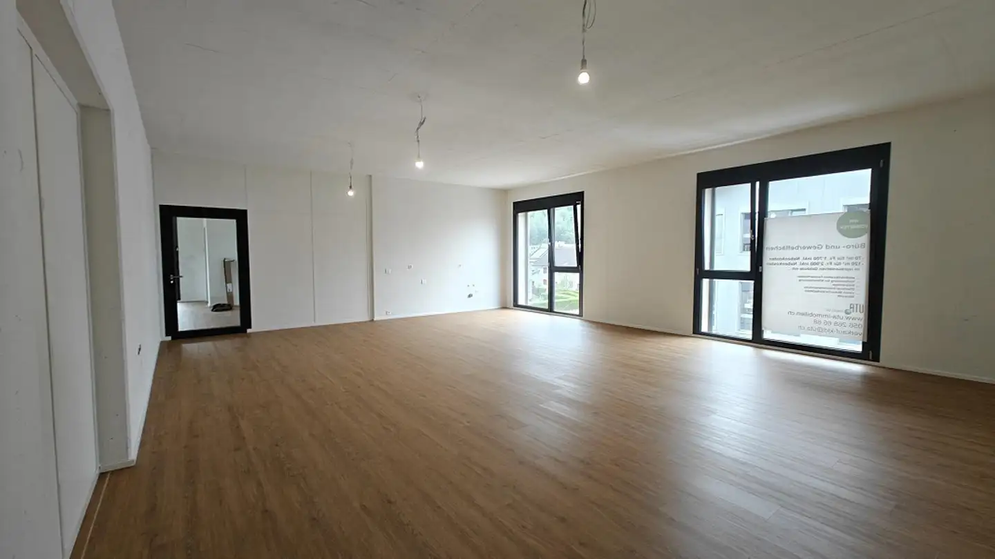 Commercial for rent - Wiesenstrasse 2, 5303 Würenlingen