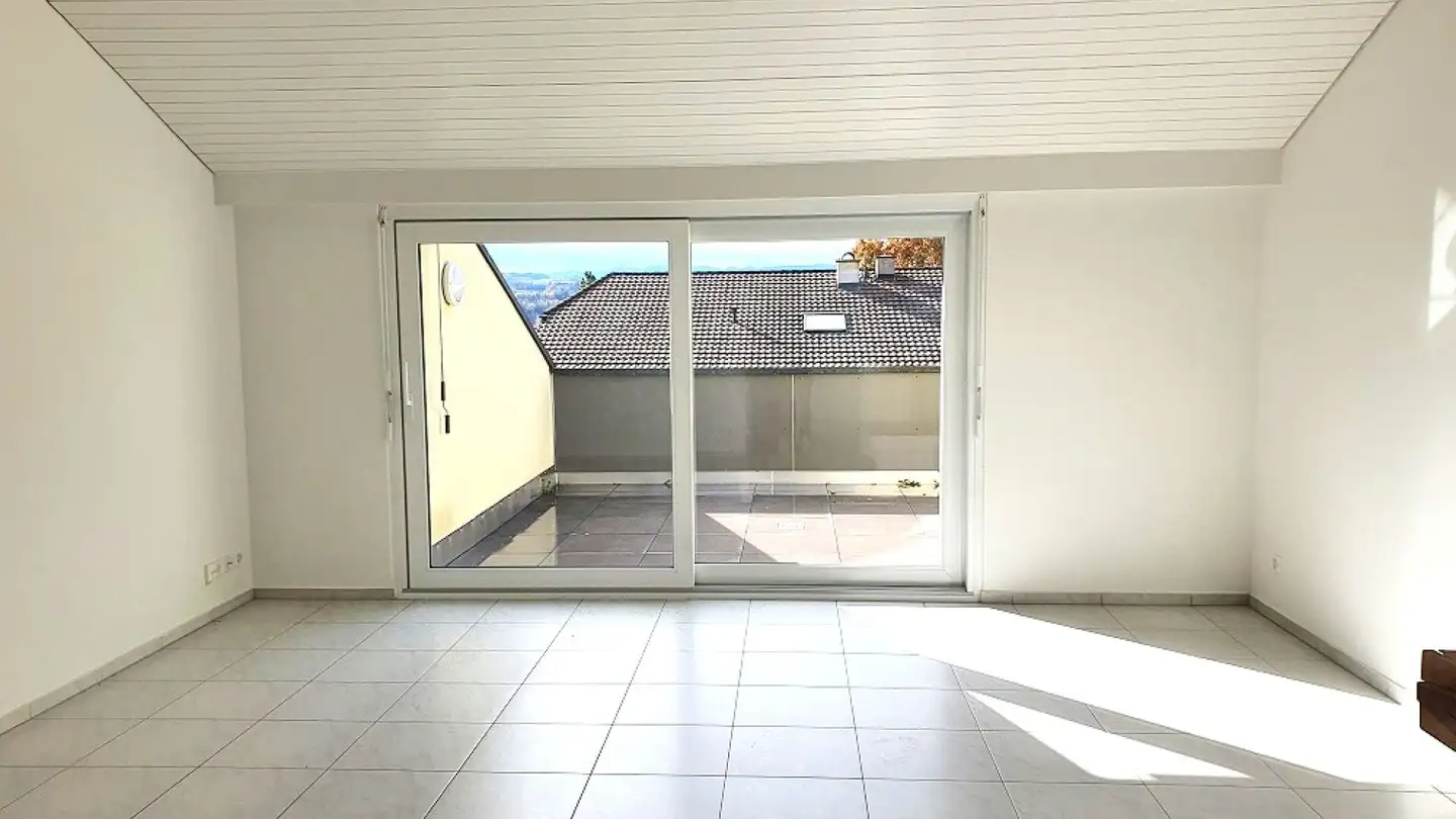 Attic flat for rent - Hofäckerstrasse, 9524 Zuzwil SG - Photo 2