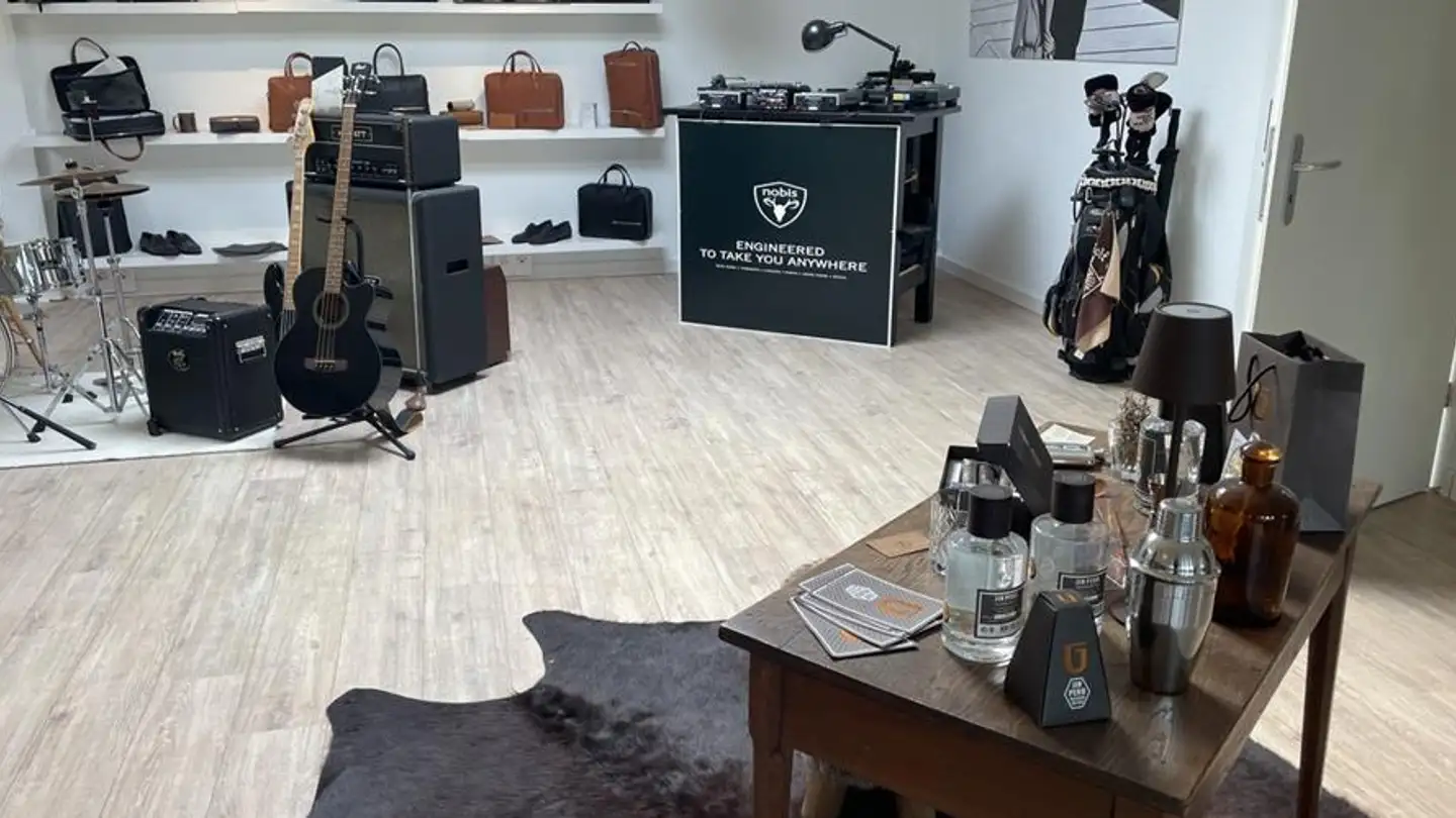 Spazio ufficio in affitto - Zone Industrielle Le Tresi 9b, 1028 Préverenges