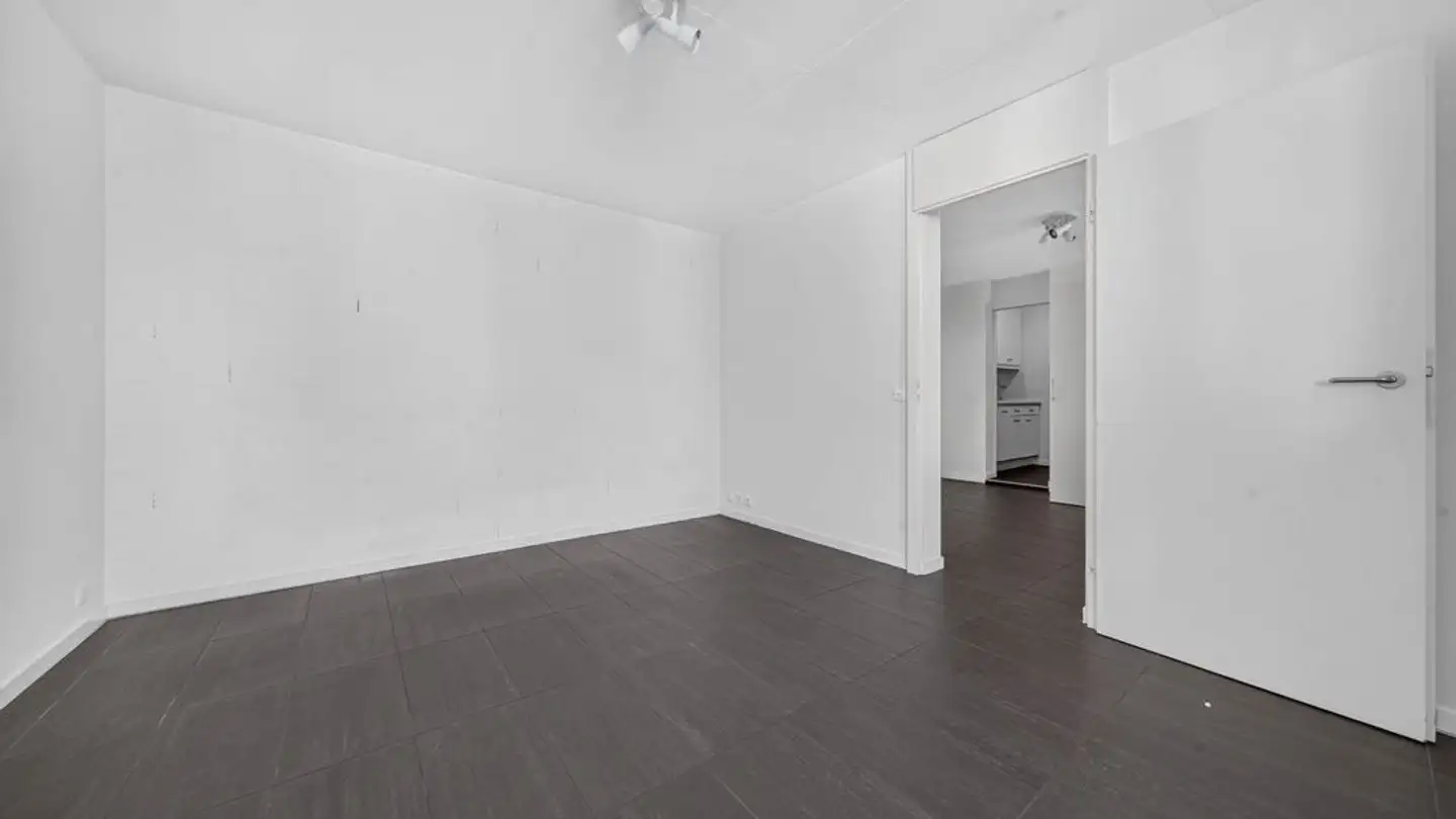 Studio for rent - Rue De Bassenges 25, 1024 Ecublens VD - Photo 2