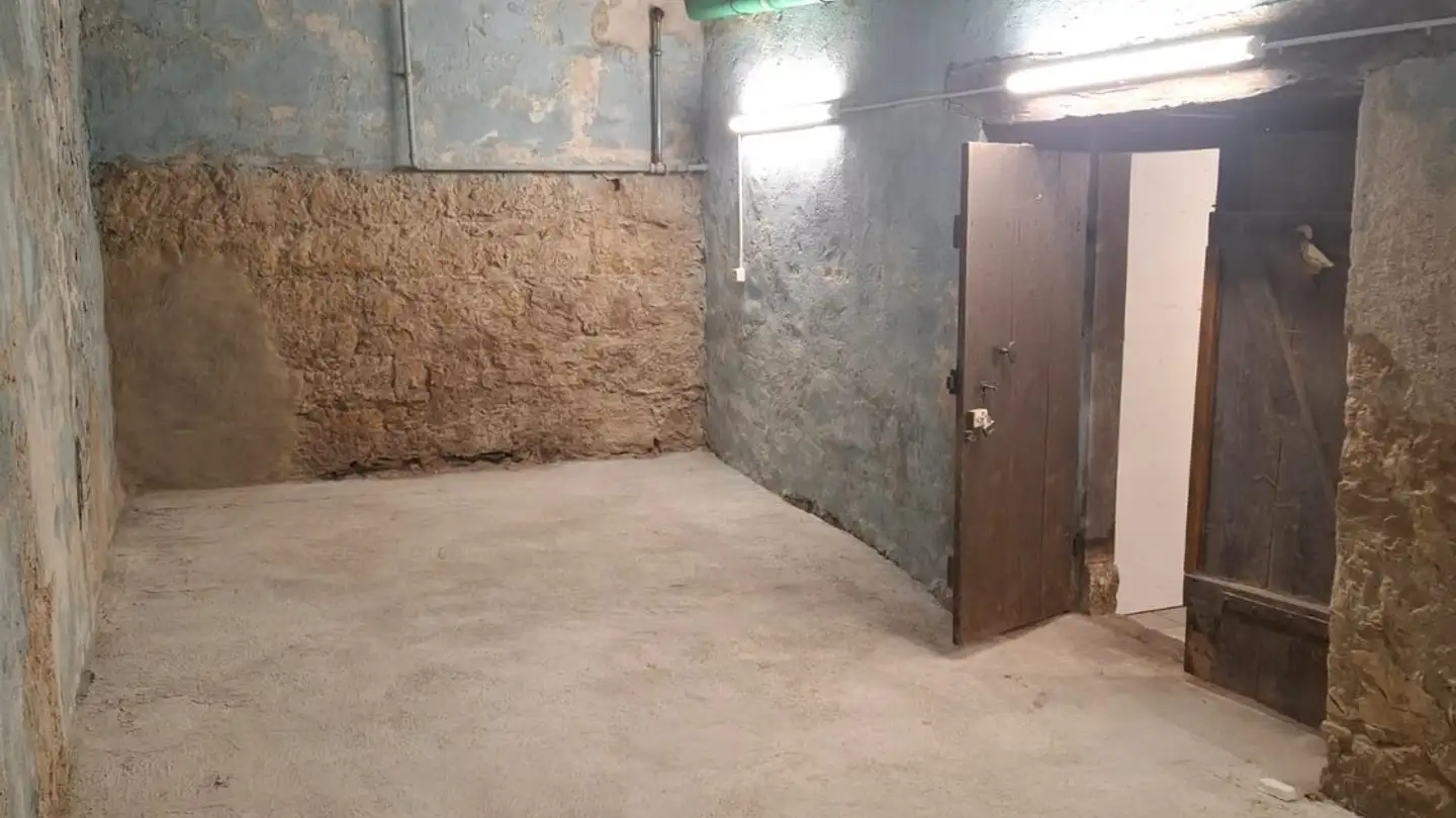 Commercial à louer - Landstrasse 67, 5415 Nussbaumen AG