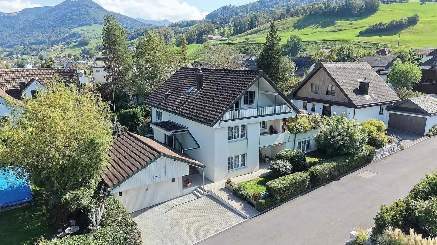 Casa singola in vendita - Wiesenweg 3, 8854 Galgenen