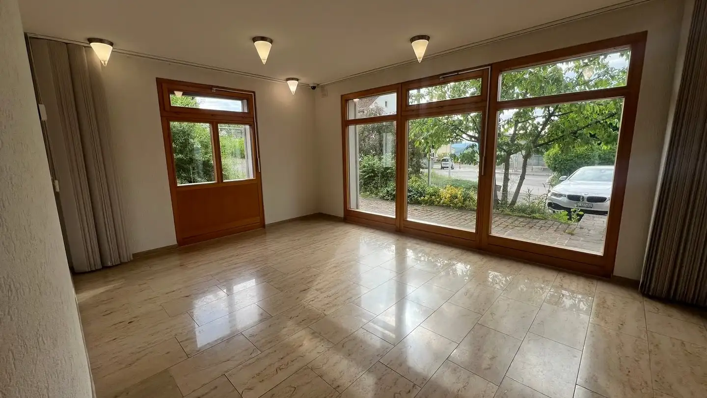 Gewerbe mieten - Hofackerstrasse 2, 4412 Nuglar