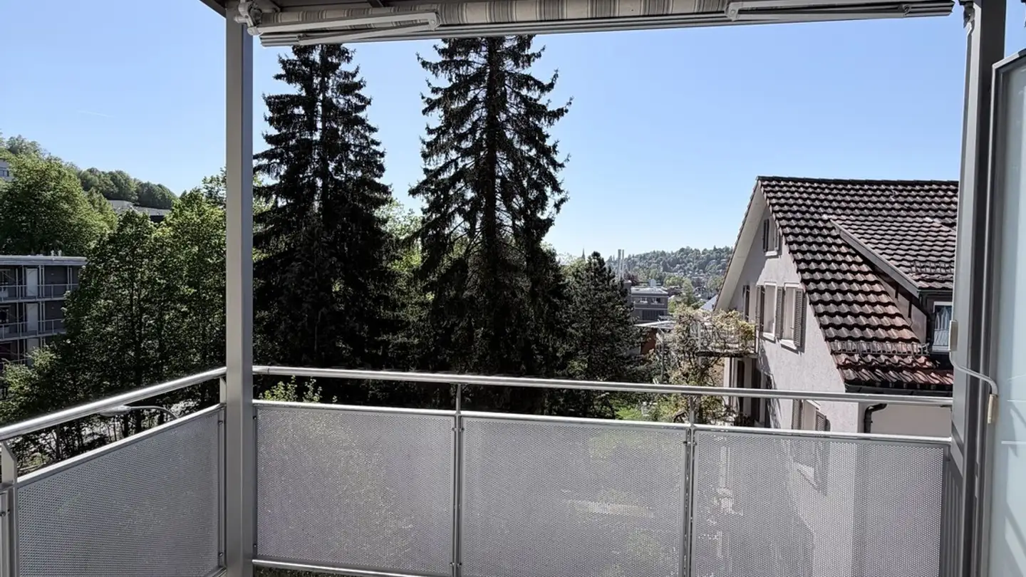 Dachgeschosswohnung mieten - Näfenackerstrasse 3, 9000 St. Gallen - Foto 4