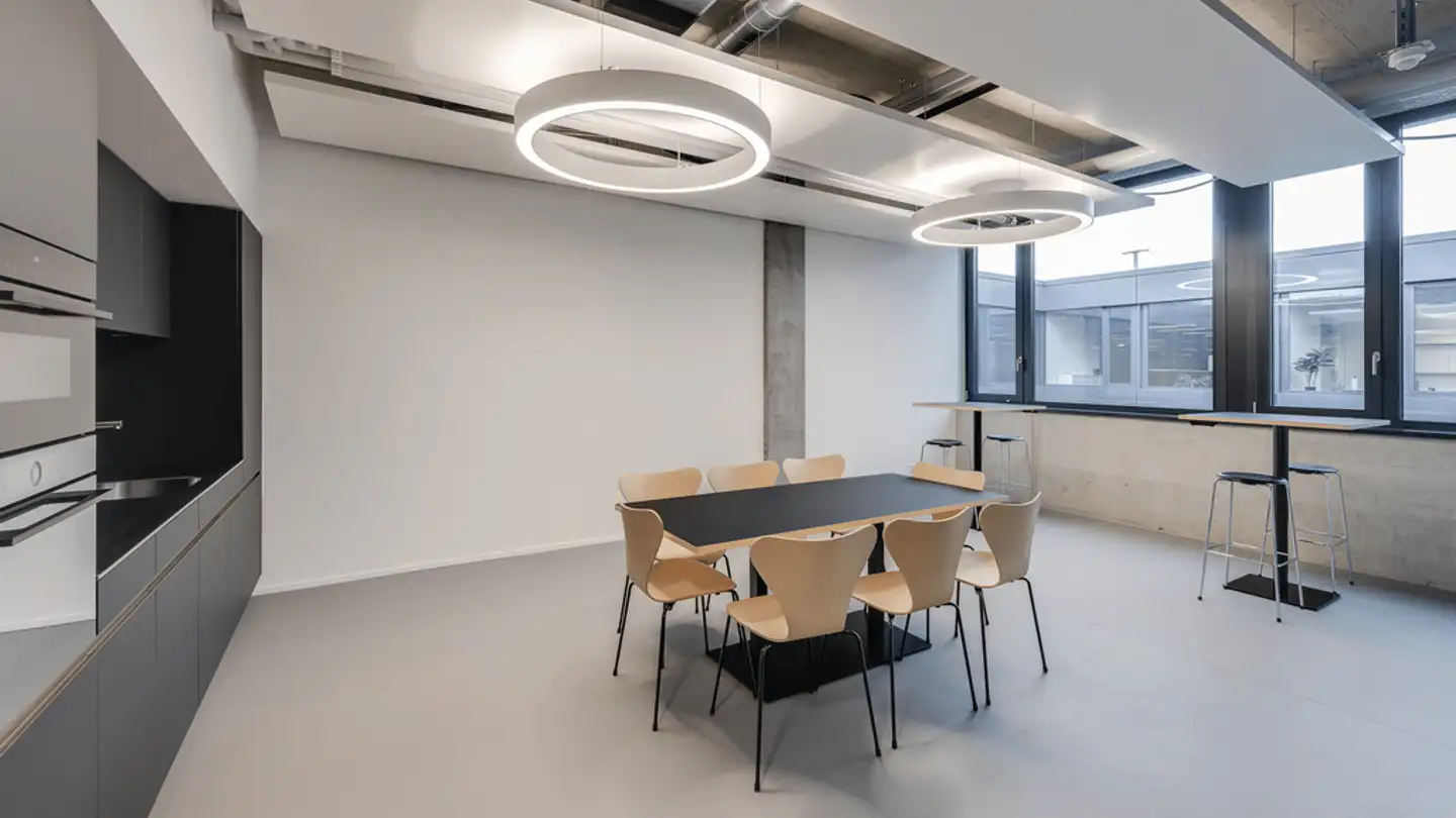 Office space for rent - Chemin Du Long-Champ / Längfeldweg 116, 2504 Biel/Bienne - Photo 2