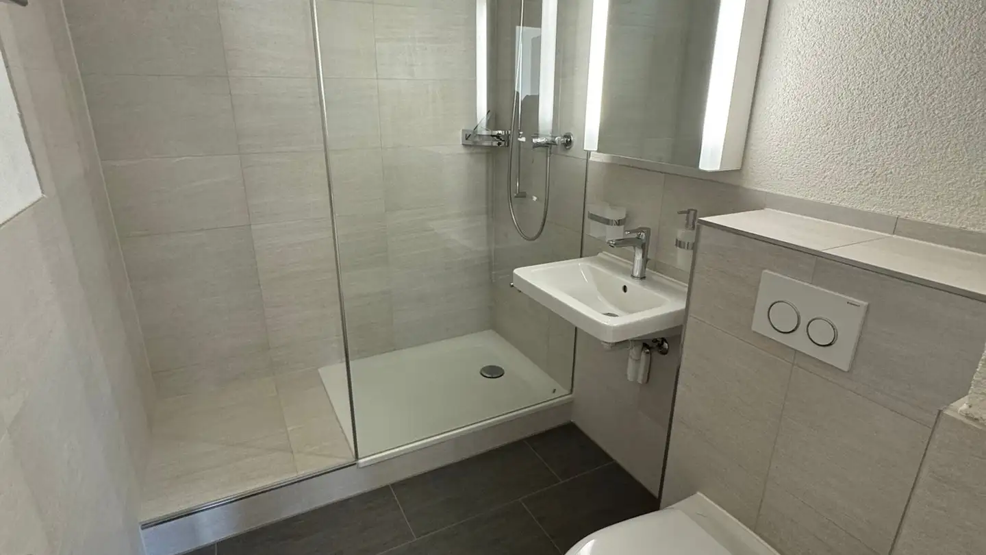 Wohnung mieten - Buchholzstrasse 57, 8750 Glarus - Foto 2