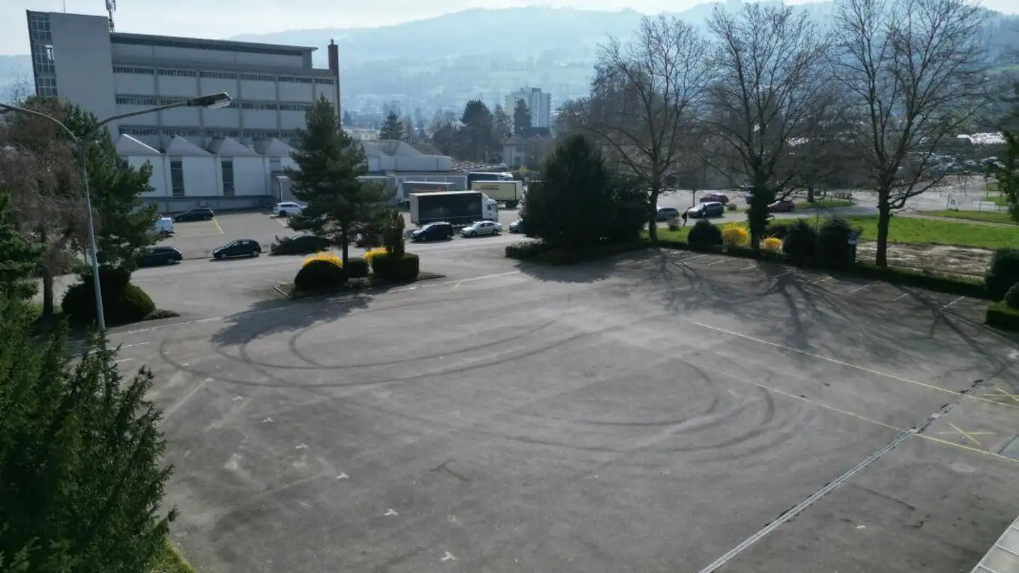 Parkplatz im Freien mieten - Blumenfeldstrasse 14, 9403 Goldach - Foto 4