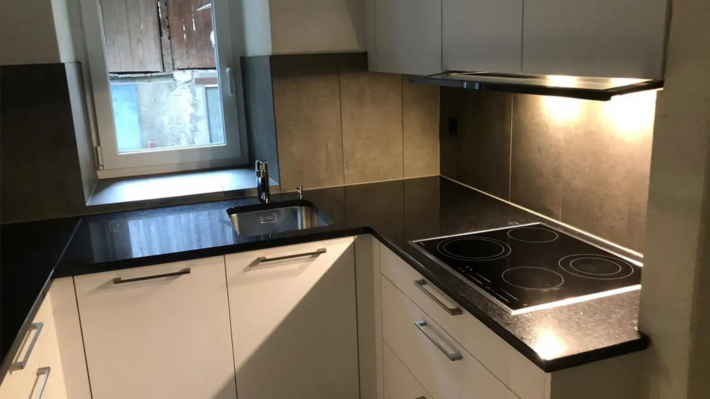 Appartement à louer - Gassa Surò 22, 7013 Domat/Ems