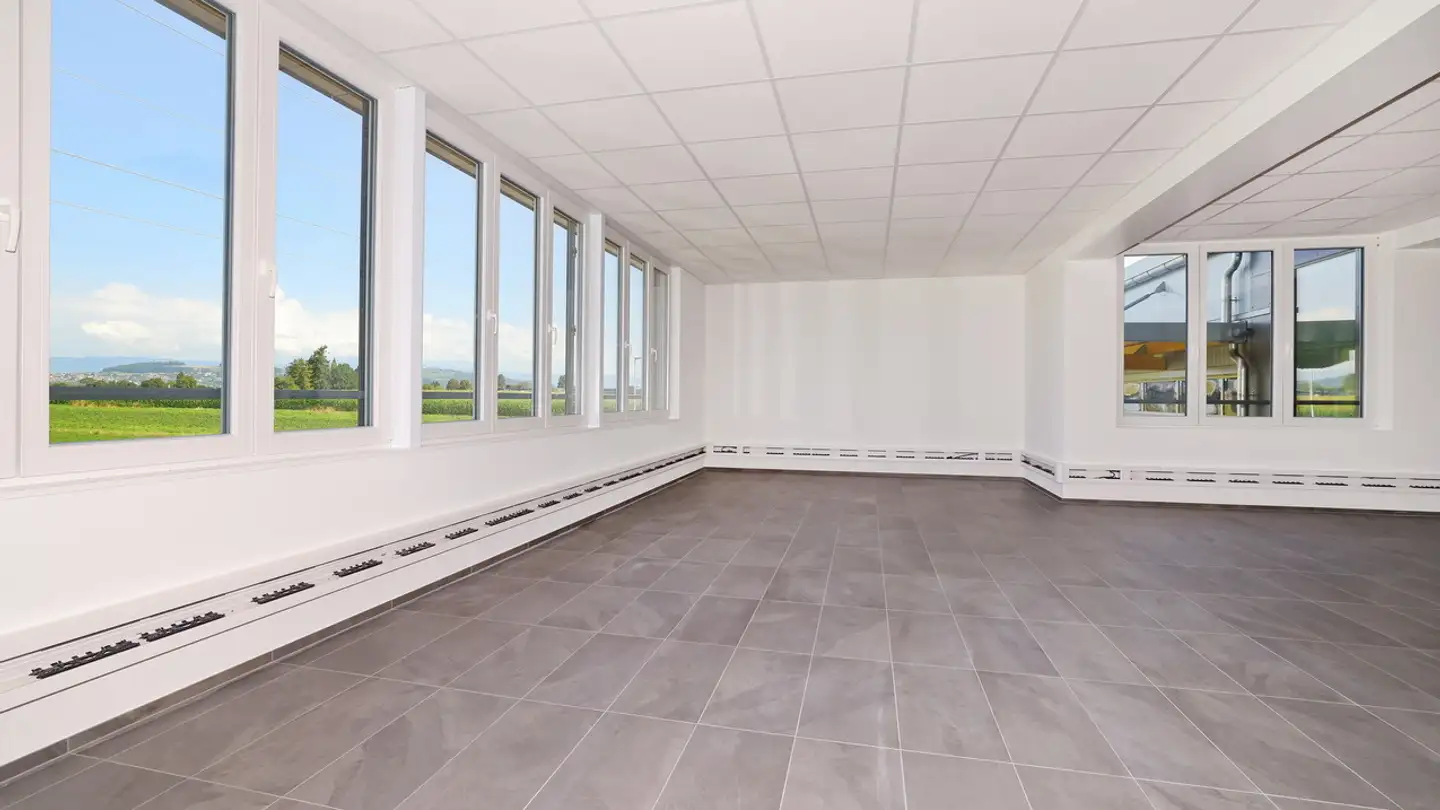 Bürofläche mieten - Chemin Fin Du Mossard 73, 3280 Murten - Foto 4