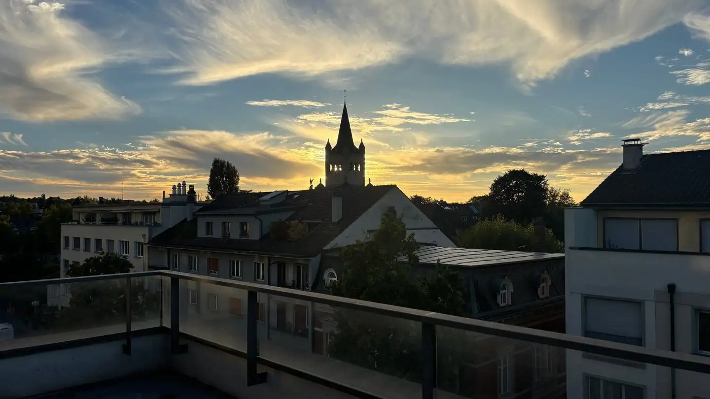 Attique à louer - Leimenstrasse, 4051 Basel