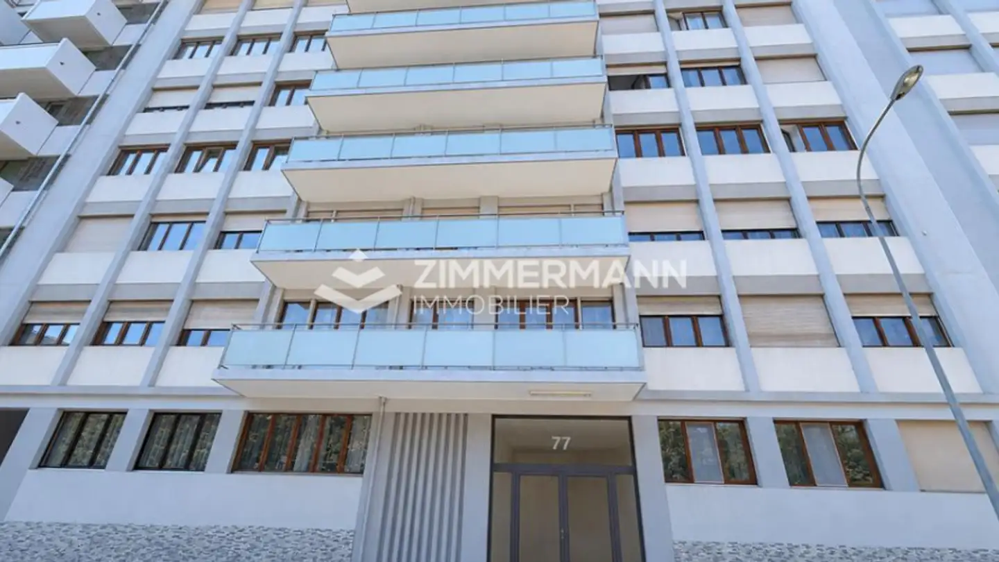 Single garage for rent - Rue Liotard, 1203 Genève