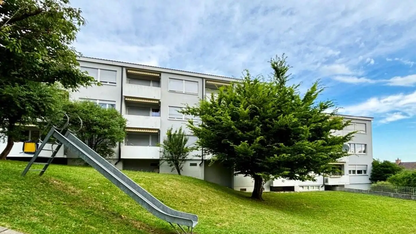 Appartement à louer - Zürichstrasse 246, 8122 Binz