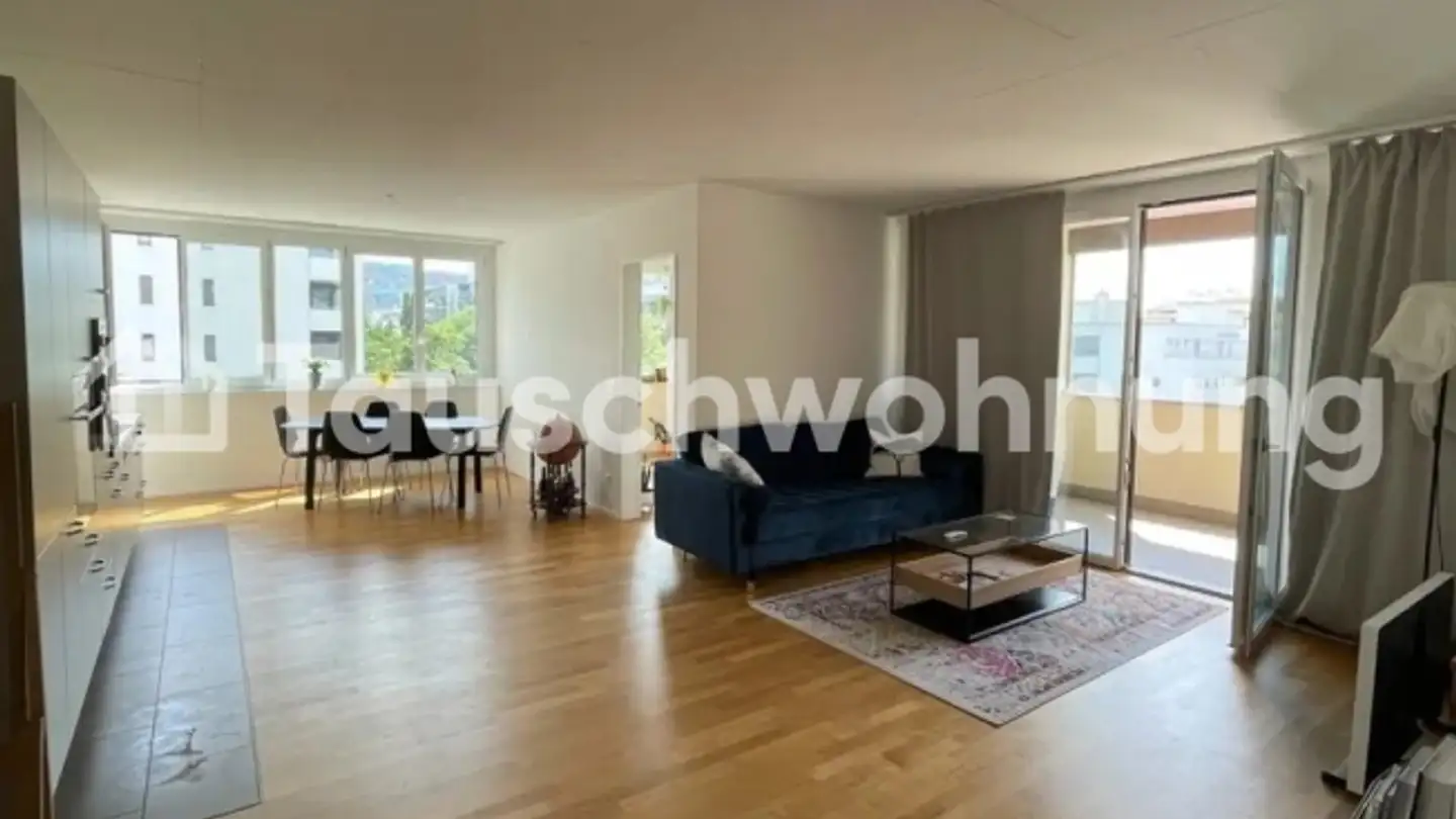 Appartement à louer - Hohlstrasse 465, 8048 Zürich